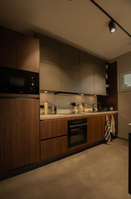 Moderne Mit Panorama Apartment